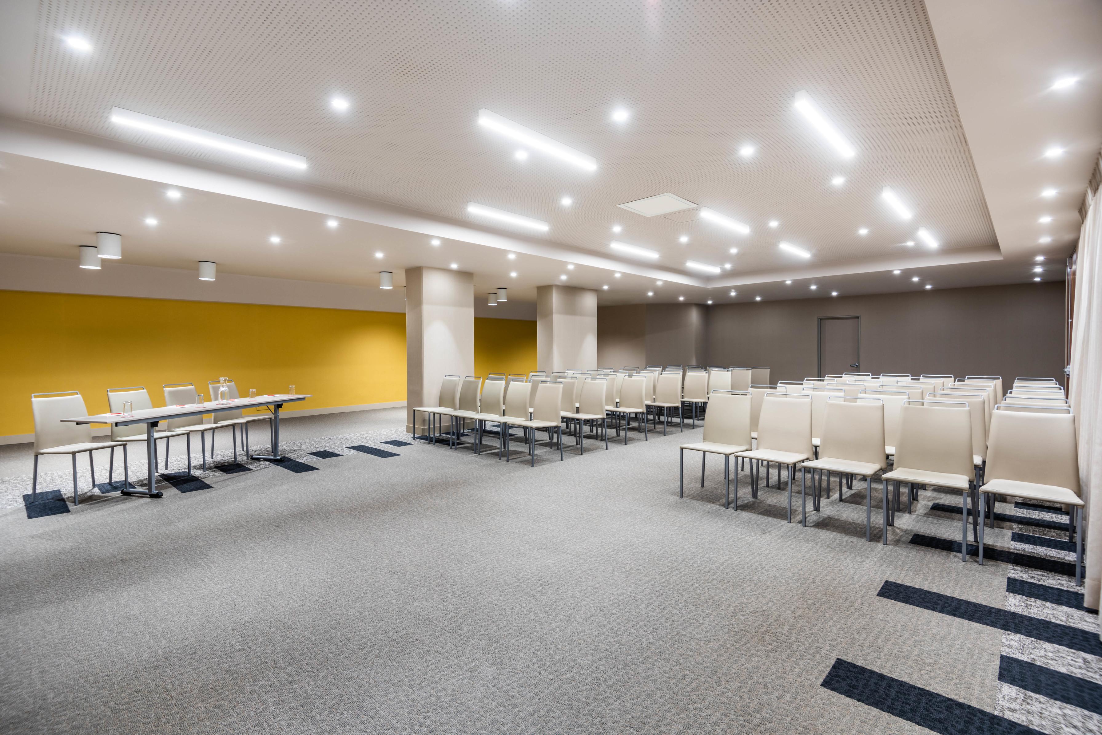 Hotel NH Collection Royal WTC Bogotá Exterior foto Meeting room